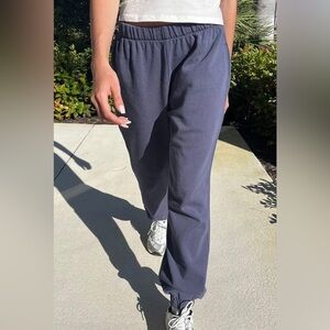 Rosa Sweatpantsin Navy Blue